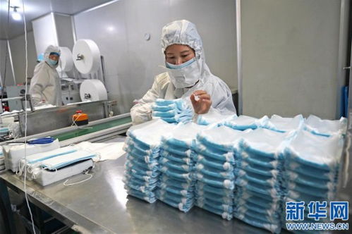 江西 開(kāi)足馬力生產(chǎn)防護(hù)用品 全力保障市場(chǎng)供應(yīng)